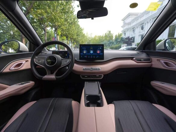2025 BYD Seagull 38.88 kWh I Рестайлинг, белый, 1380000 рублей - вид 6