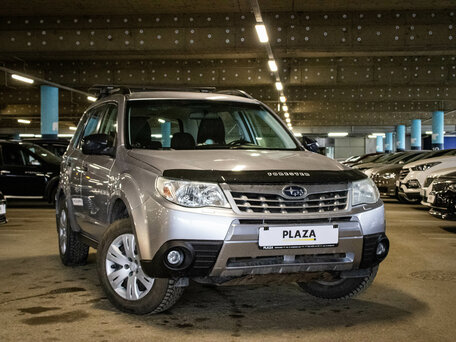2011 Subaru Forester III Рестайлинг, серебристый, 1100000 рублей, вид 2