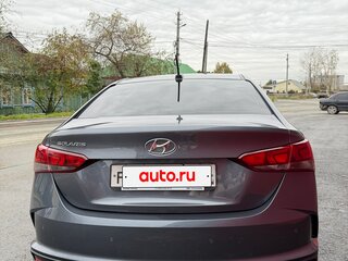 2021 Hyundai Solaris II Рестайлинг, серый, 1600000 рублей, вид 5