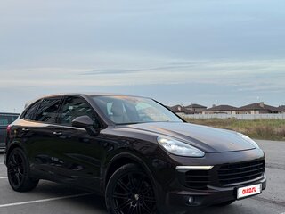 2017 Porsche Cayenne Diesel II Рестайлинг (958), коричневый, 4200000 рублей, вид 2
