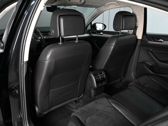 2017 Volkswagen Passat B8, чёрный - вид 10