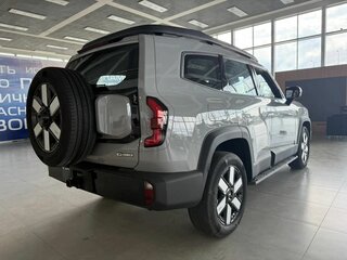 2025 Changan Deepal G318 I, серебристый, 5740000 рублей, вид 4