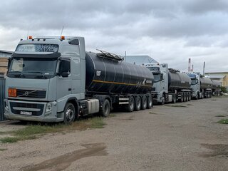 2013 Volvo FH, белый, 6500000 рублей, вид 4