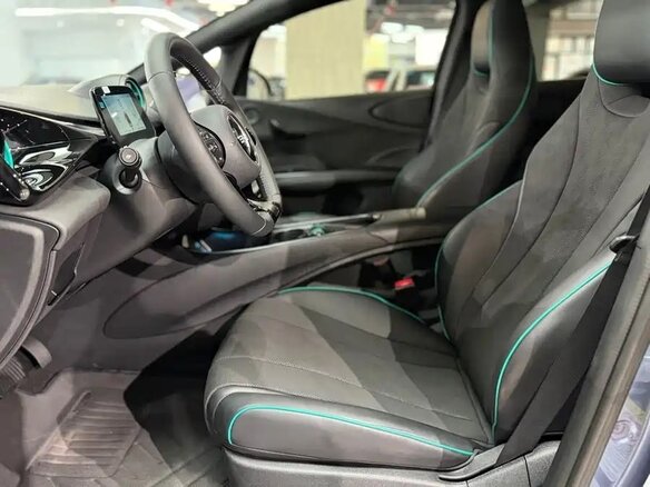2026 BYD Dolphin 44.9 kWh I, синий, 1700000 рублей - вид 1