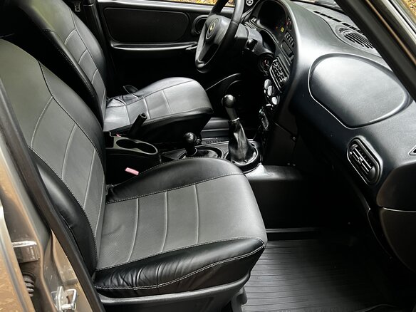 2014 Chevrolet Niva I Рестайлинг, серый - вид 13