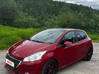 2013 Peugeot 208 I, красный, 900000 рублей, вид 1
