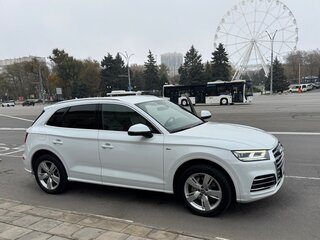 2019 Audi Q5 II (FY), белый, 3400000 рублей, вид 2