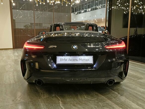 2025 BMW Z4 20i III (G29) Рестайлинг, чёрный, 6850000 рублей - вид 4
