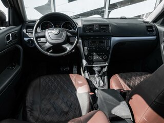 2012 Skoda Yeti I, коричневый, 645000 рублей, вид 5