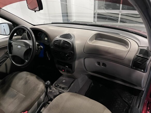 2009 Lada (ВАЗ) Kalina I, красный, 176000 рублей - вид 11
