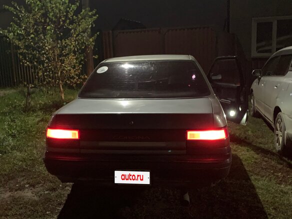 1990 Toyota Corona VIII (T170), серый, 105000 рублей - вид 8