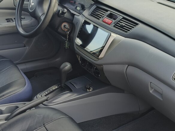 2007 Mitsubishi Lancer IX Рестайлинг, серебристый, 690000 рублей - вид 3