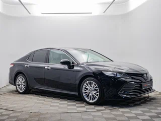 2018 Toyota Camry VIII (XV70), чёрный, 3320000 рублей, вид 3