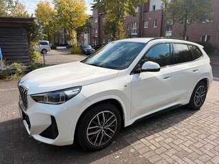 2023 BMW X1 20i sDrive III (U11/U12), белый, 3530001 рублей, вид 1