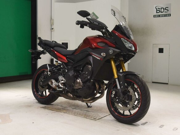 2016 Yamaha MT-09 Tracer (FJ-09), красный, 747000 рублей - вид 2