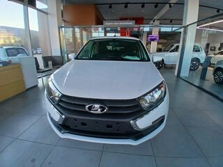 2026 Lada (ВАЗ) Granta I Рестайлинг, белый, 1324000 рублей, вид 2