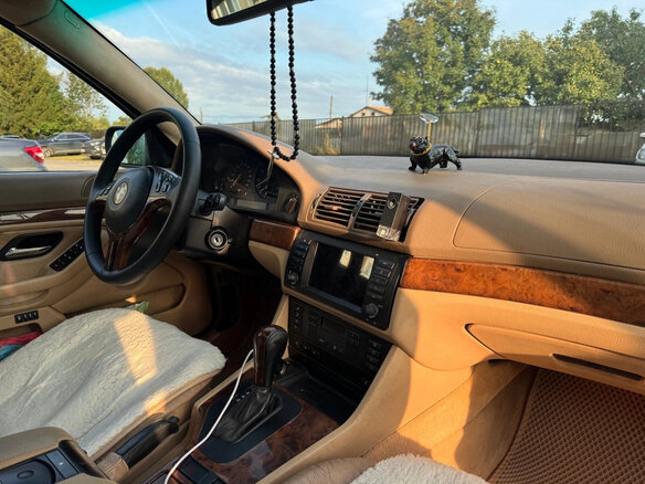 2001 BMW 5 серии 525i IV (E39) Рестайлинг, чёрный, 950000 рублей - вид 4
