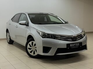 2013 Toyota Corolla XI (E160, E170, E180), серебристый, 1398000 рублей, вид 3