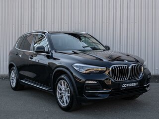 2019 BMW X5 30d IV (G05/G18), чёрный, 6399000 рублей, вид 1