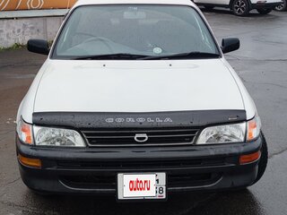 2001 Toyota Corolla VII (E100), белый, 415000 рублей, вид 4