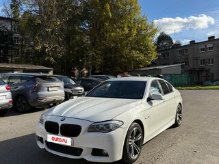 2011 BMW 5 серии 520d VI (F10/F11/F07), белый, 1650000 рублей, вид 2