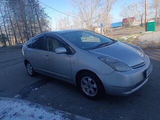 2004 Toyota Prius II (XW20), серый, 450000 рублей, вид 3