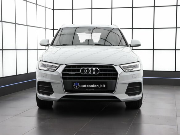 2016 Audi Q3 I (8U) Рестайлинг, белый - вид 2