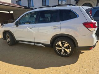 2021 Subaru Forester V, белый, 3100000 рублей, вид 4
