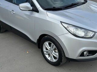2011 Hyundai ix35 I, серебристый, 999000 рублей, вид 5