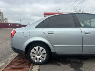 2002 Audi A4 II (B6), белый, 450000 рублей, вид 4
