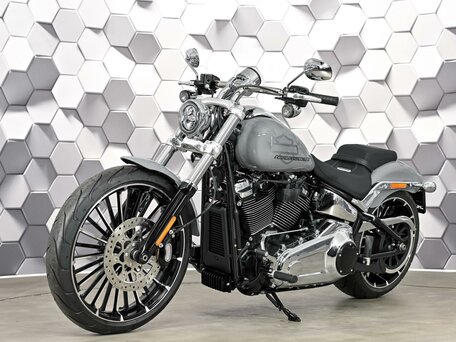 2025 Harley-Davidson Breakout, серый, 3099000 рублей, вид 2