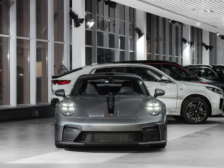 2025 Porsche 911 GT3 992 Рестайлинг, серый, 33390000 рублей, вид 3