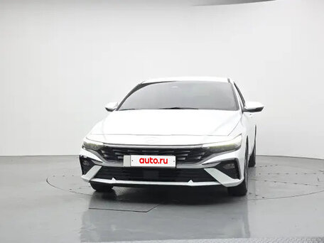 2025 Hyundai Avante VII Рестайлинг, белый, 1900000 рублей, вид 2