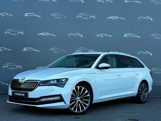2020 Skoda Superb III Рестайлинг, белый, 3698500 рублей, вид 1