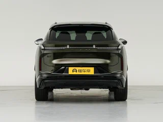 2026 Lynk & Co 08 EM-P 38.2 kWh I Рестайлинг, зелёный, 5557000 рублей, вид 5