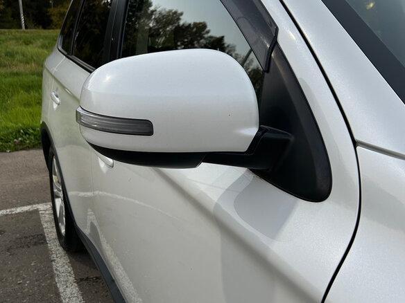 2014 Mitsubishi Outlander III, белый, 1030000 рублей - вид 11