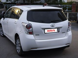 2010 Toyota Verso I, белый, 950000 рублей, вид 3