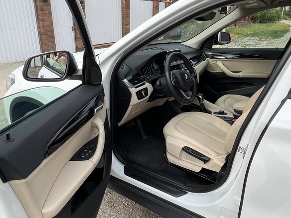 2016 BMW X1 18i sDrive II (F48), белый, 2000000 рублей - вид 7