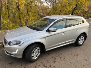 2016 Volvo XC60 I Рестайлинг, серебристый, 2400000 рублей, вид 5