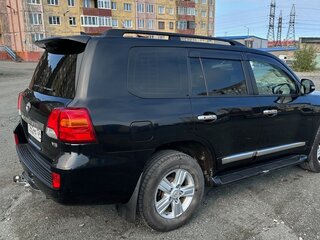2013 Toyota Land Cruiser 200 Series Рестайлинг 1, чёрный, 4100000 рублей, вид 3