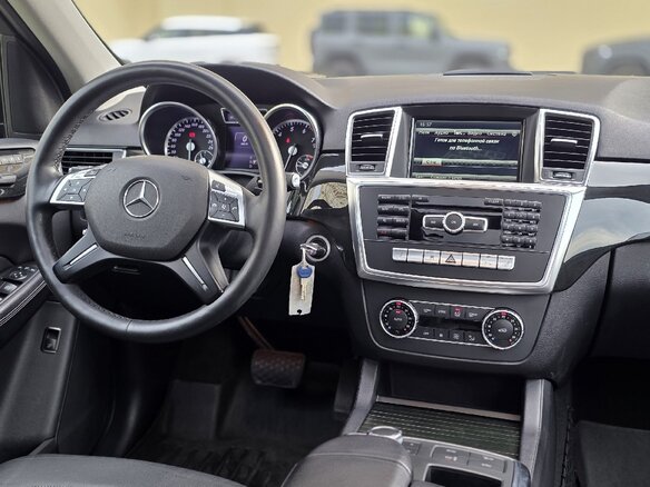 2014 Mercedes-Benz M-Класс 300 III (W166), чёрный - вид 8