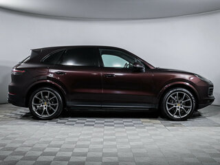2020 Porsche Cayenne III, коричневый, 5200000 рублей, вид 4