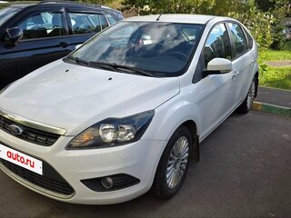 2010 Ford Focus II Рестайлинг, белый, 750000 рублей, вид 2