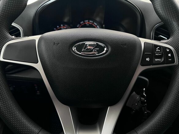 2019 Lada (ВАЗ) XRAY I, красный, 890000 рублей - вид 13