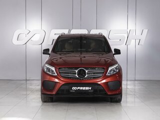 2017 Mercedes-Benz GLE 350 d I (W166), красный, 3849000 рублей, вид 3