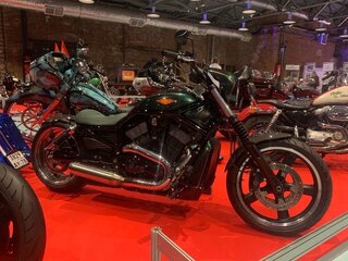 2008 Harley-Davidson Night Rod, зелёный, 1500000 рублей, вид 2