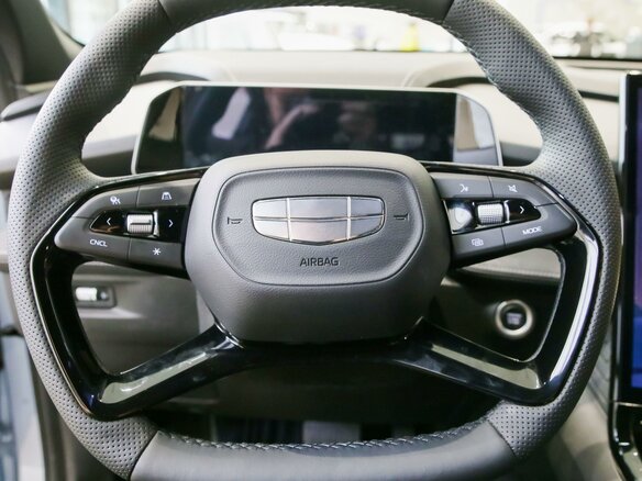 2026 Geely Cityray, голубой, 3350000 рублей - вид 13