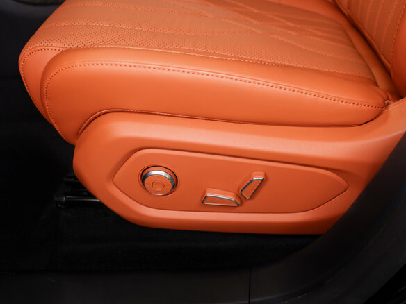 2026 Changan Qiyuan Q07 31.7 kWh, чёрный, 3630000 рублей - вид 13