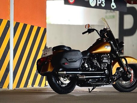 2023 Harley-Davidson Heritage Classic, золотистый, 1561924 рублей, вид 1