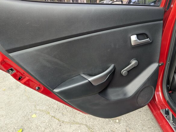 2014 Kia Rio III, красный, 888000 рублей - вид 15